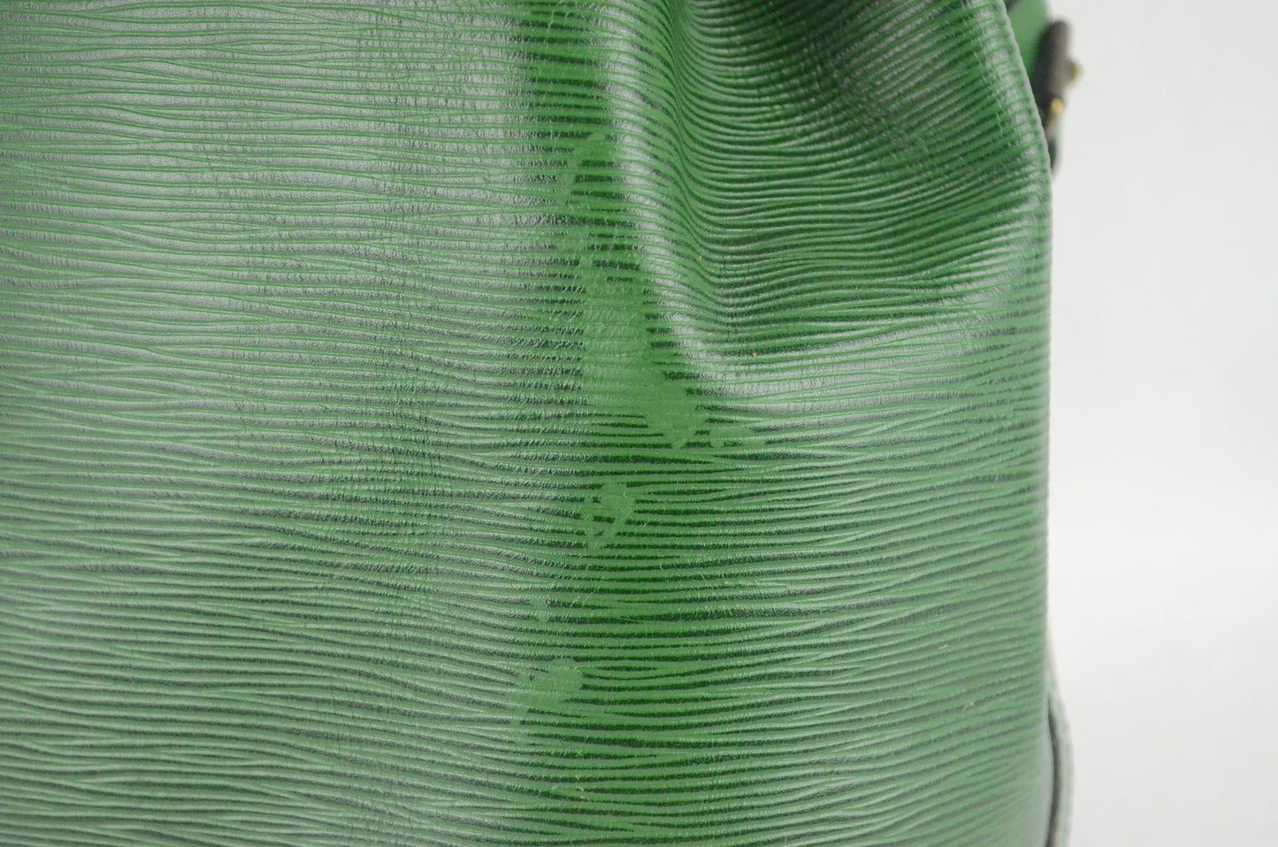 Louis Vuitton Sac Noé Epi Leder