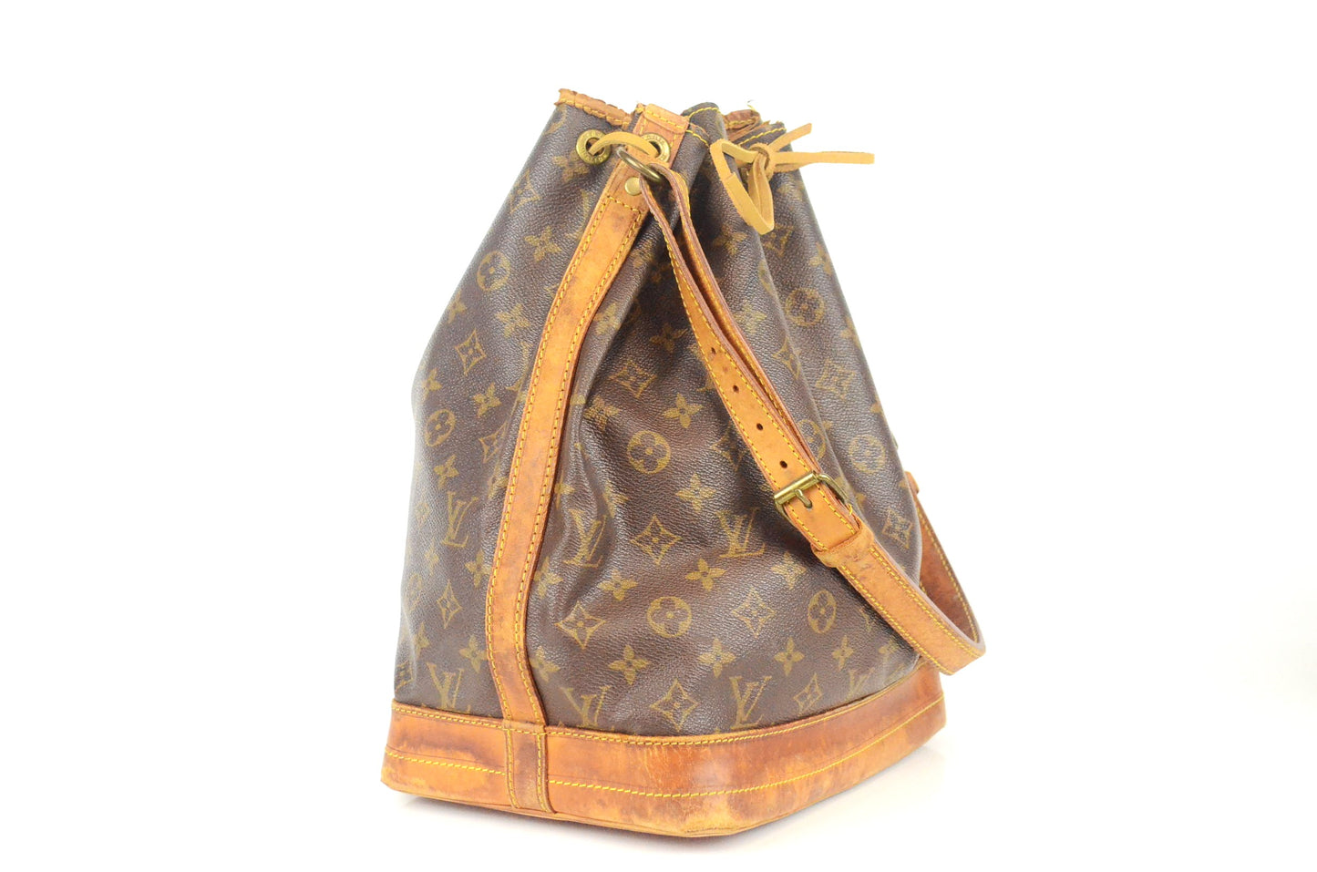 Louis Vuitton Sac Noé Grande Monogram Canvas
