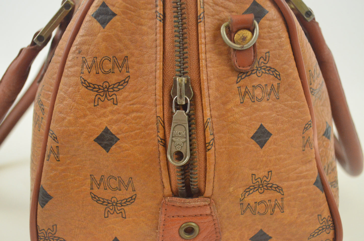 MCM Bowlingbag