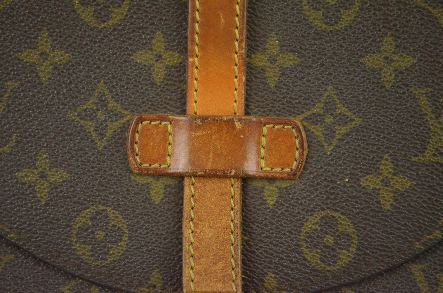 Louis Vuitton Chantilly