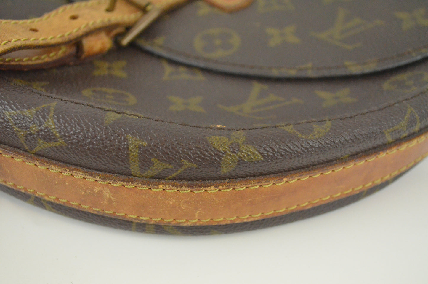Louis Vuitton Chantilly