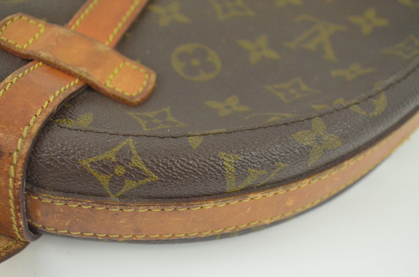 Louis Vuitton Chantilly
