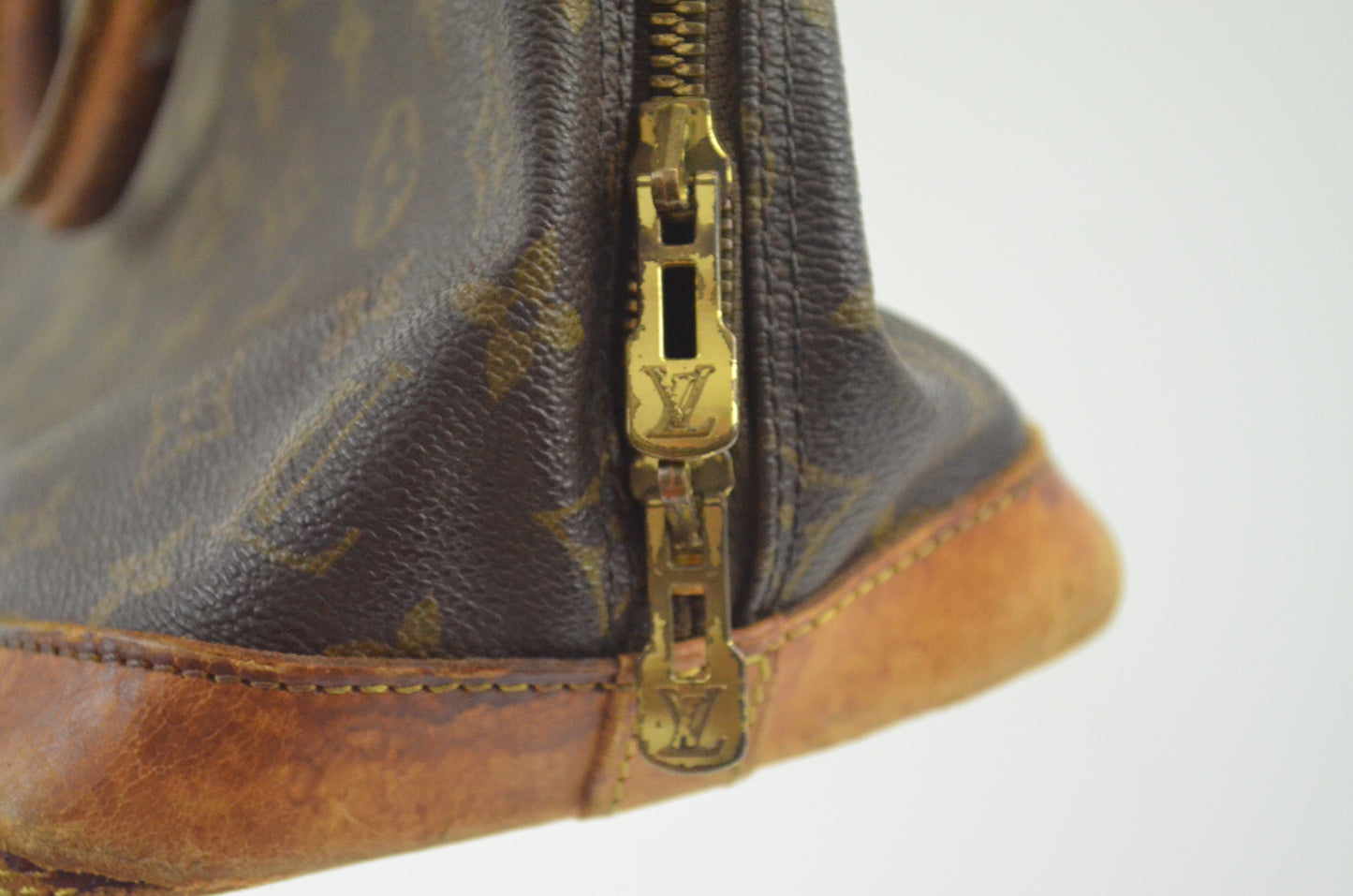 Louis Vuitton Alma
