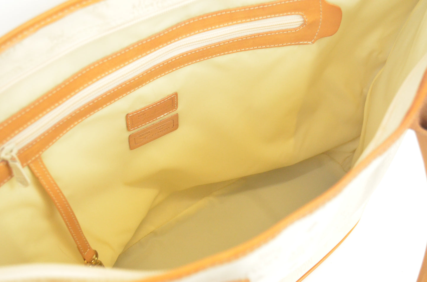 MCM Shopper
