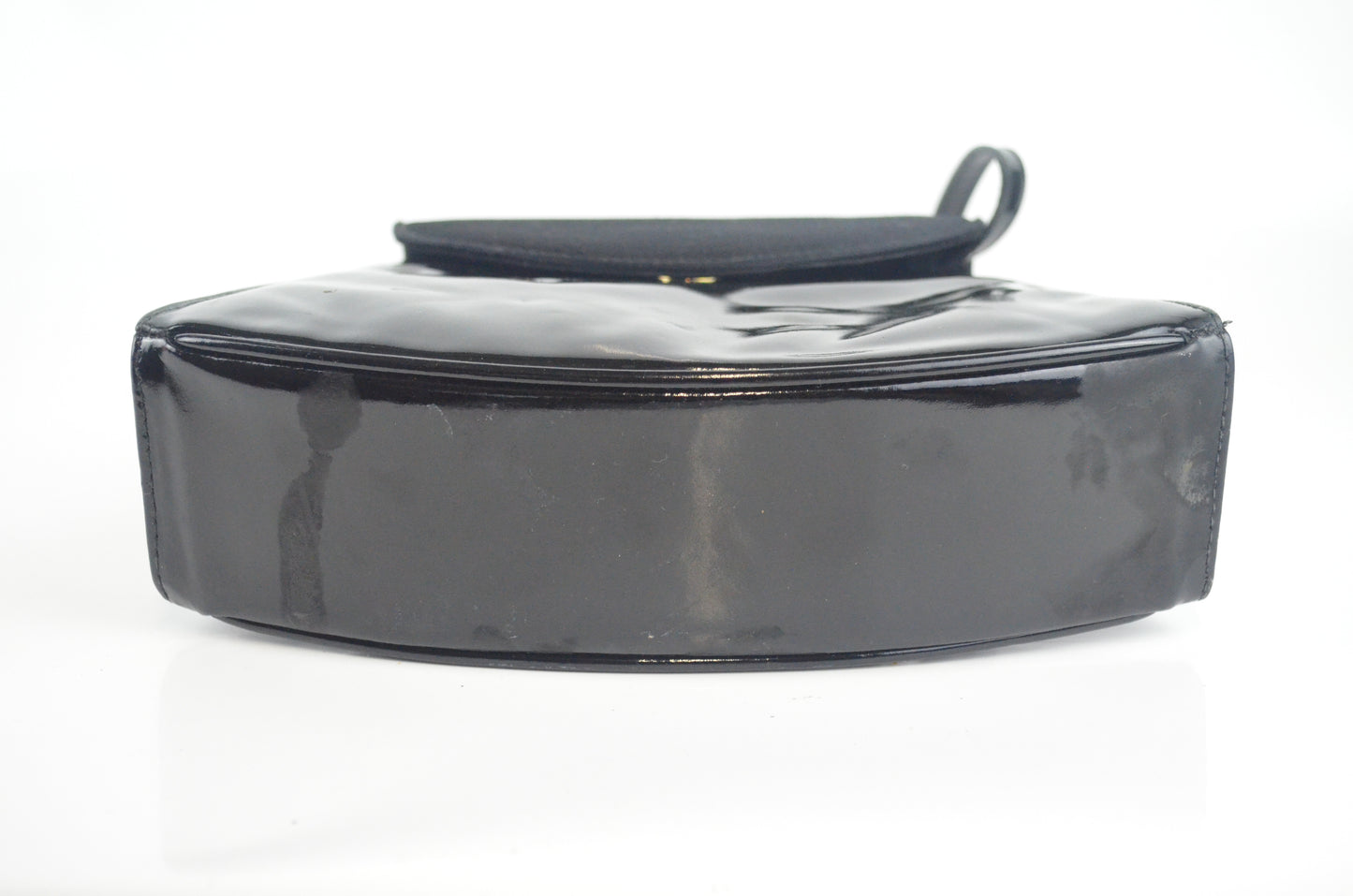 Salvatore Ferragamo Lackleder Umhängetasche