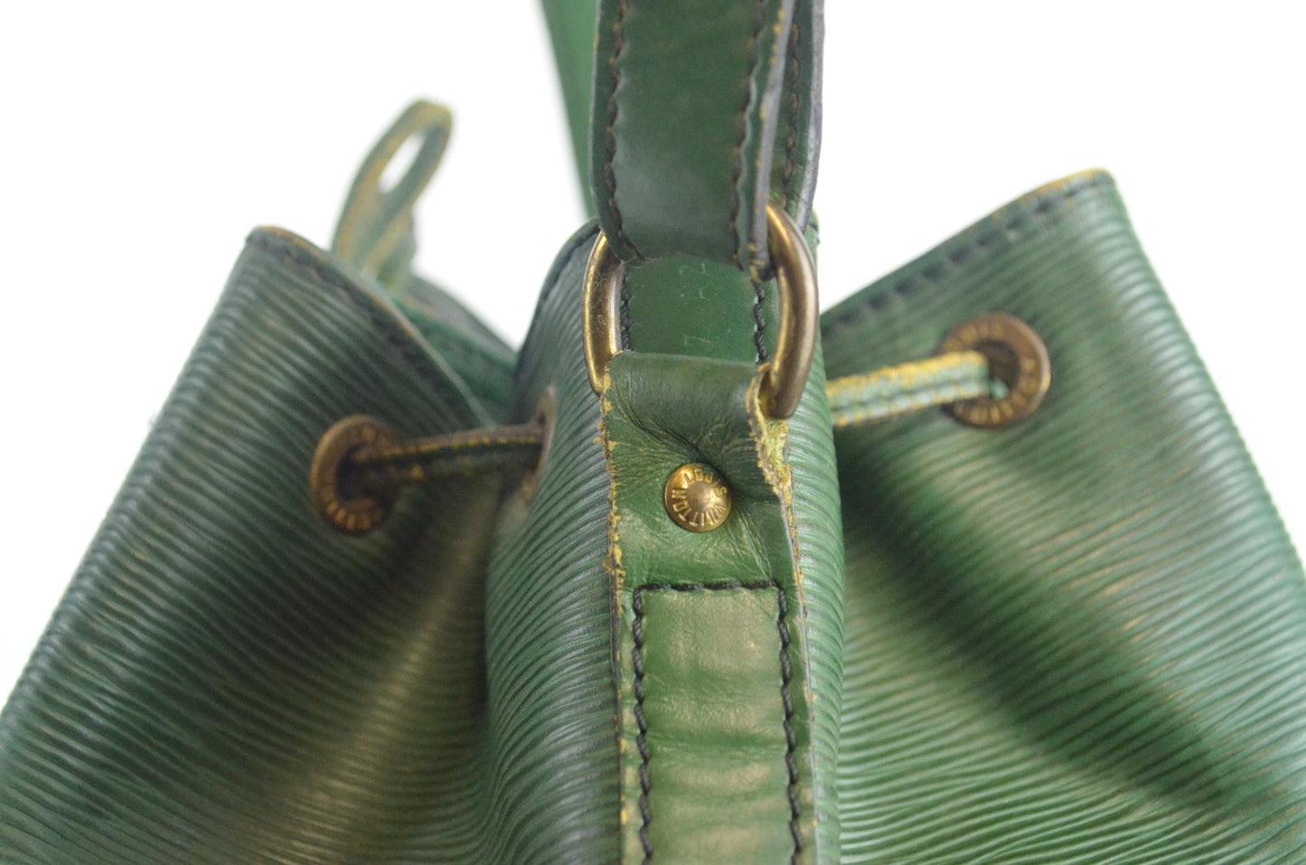 Louis Vuitton Noé Epi Leder