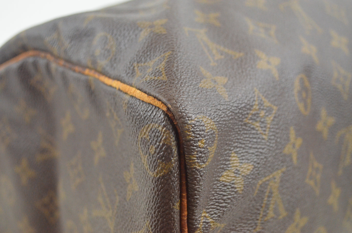 Louis Vuitton Speedy 40 Monogram Canvas