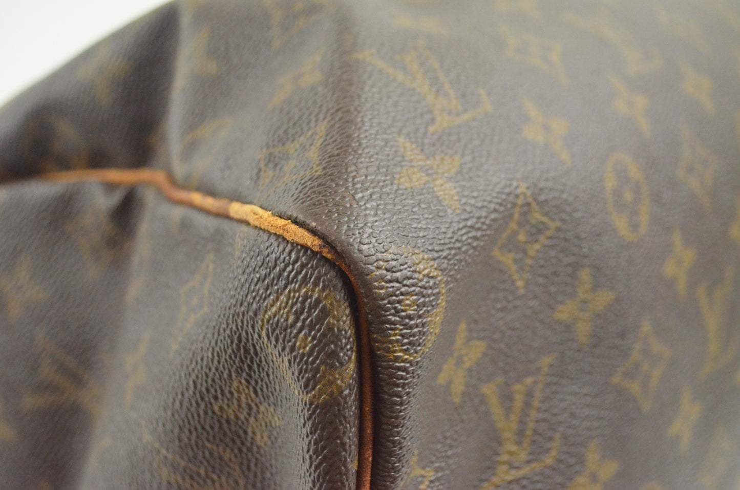 Louis Vuitton Speedy 40 Monogram Canvas