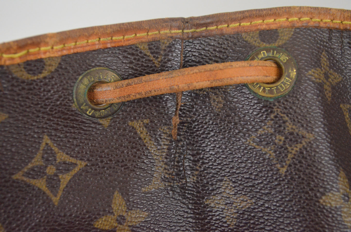 Louis Vuitton Noé Petit