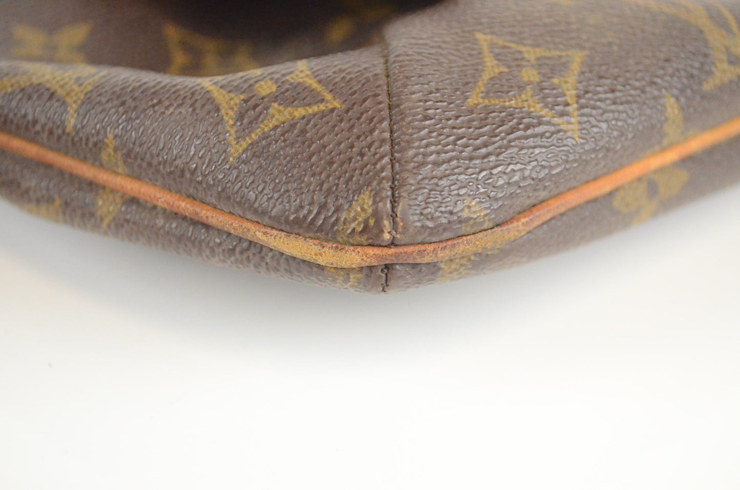 Louis Vuitton Musette Salsa