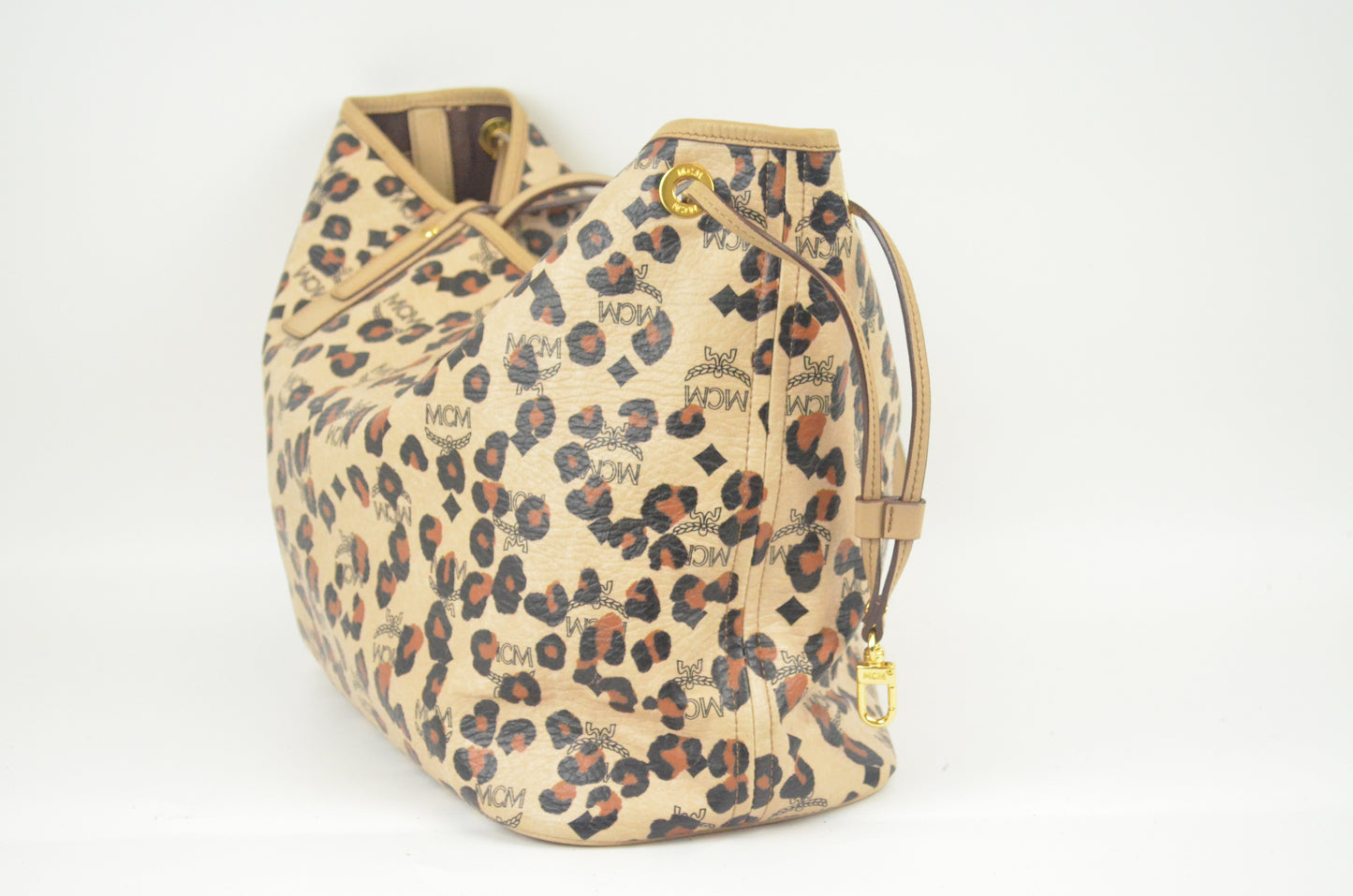 MCM Shopper