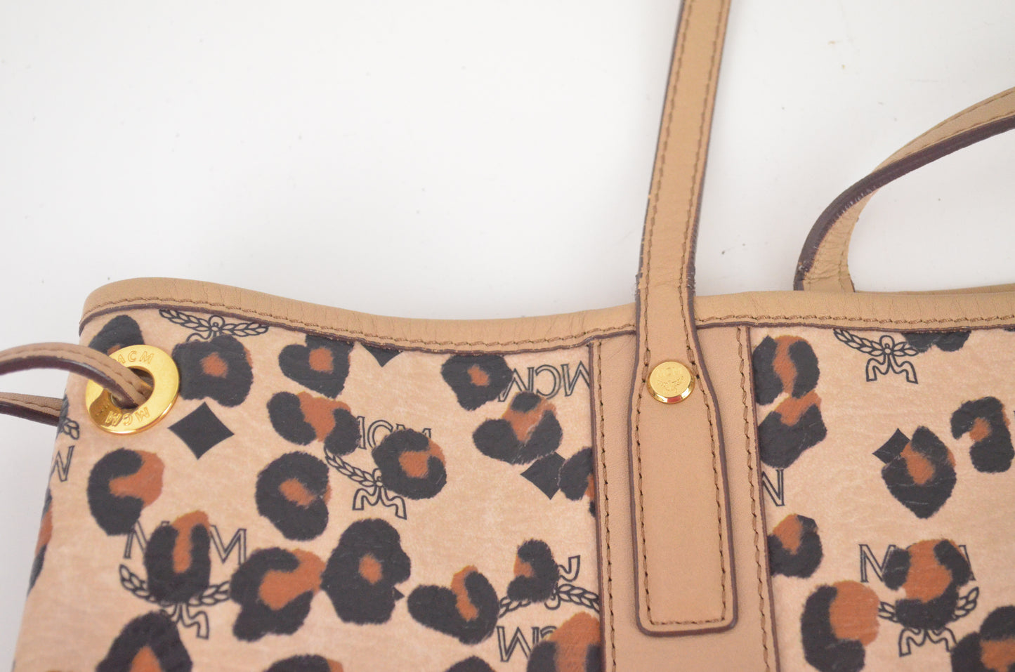 MCM Shopper