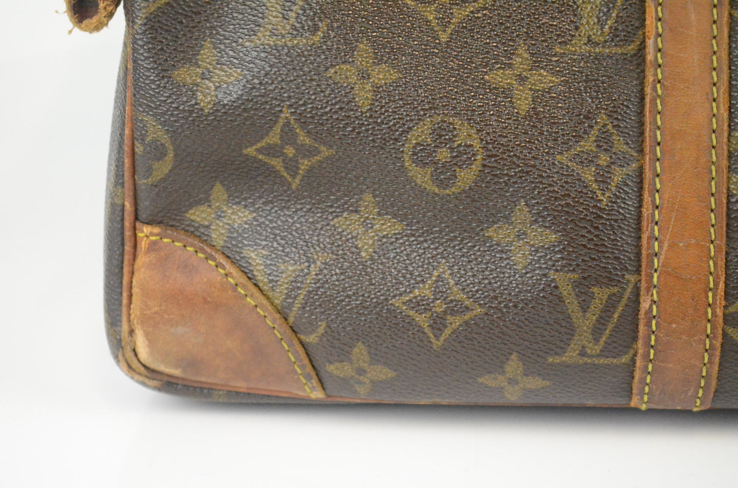 Louis Vuitton Sirius Monogram Canvas