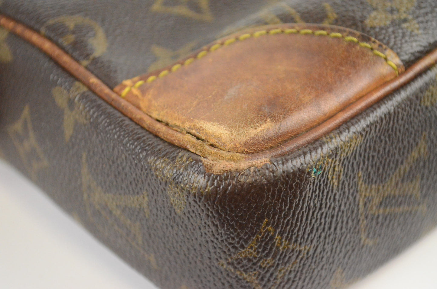 Louis Vuitton Sirius Monogram Canvas