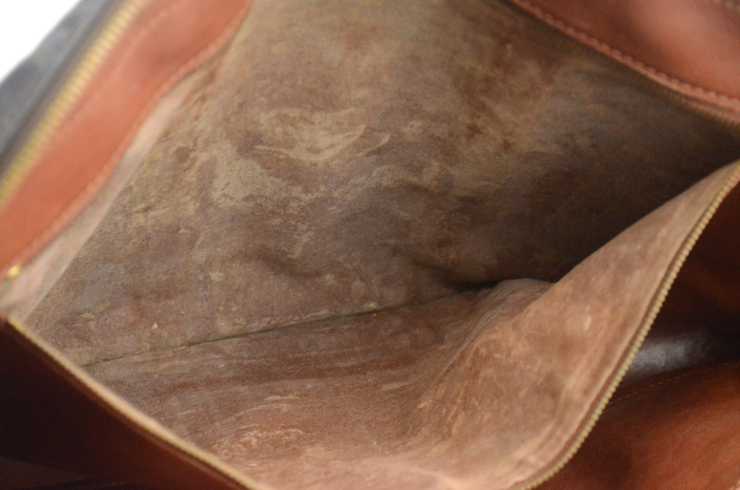 Louis Vuitton Sirius Monogram Canvas