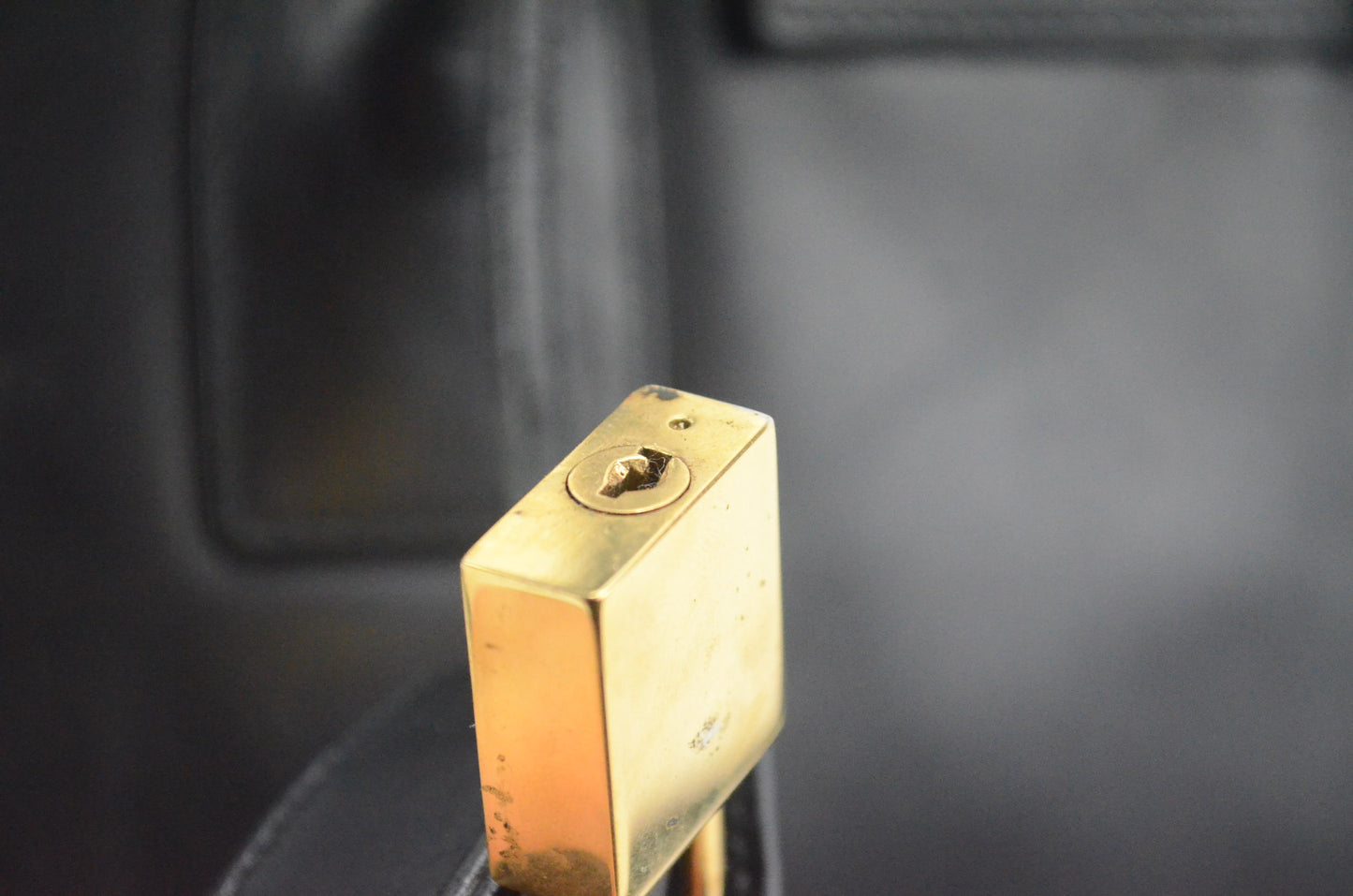 Yves Saint Laurent Sac de Jour