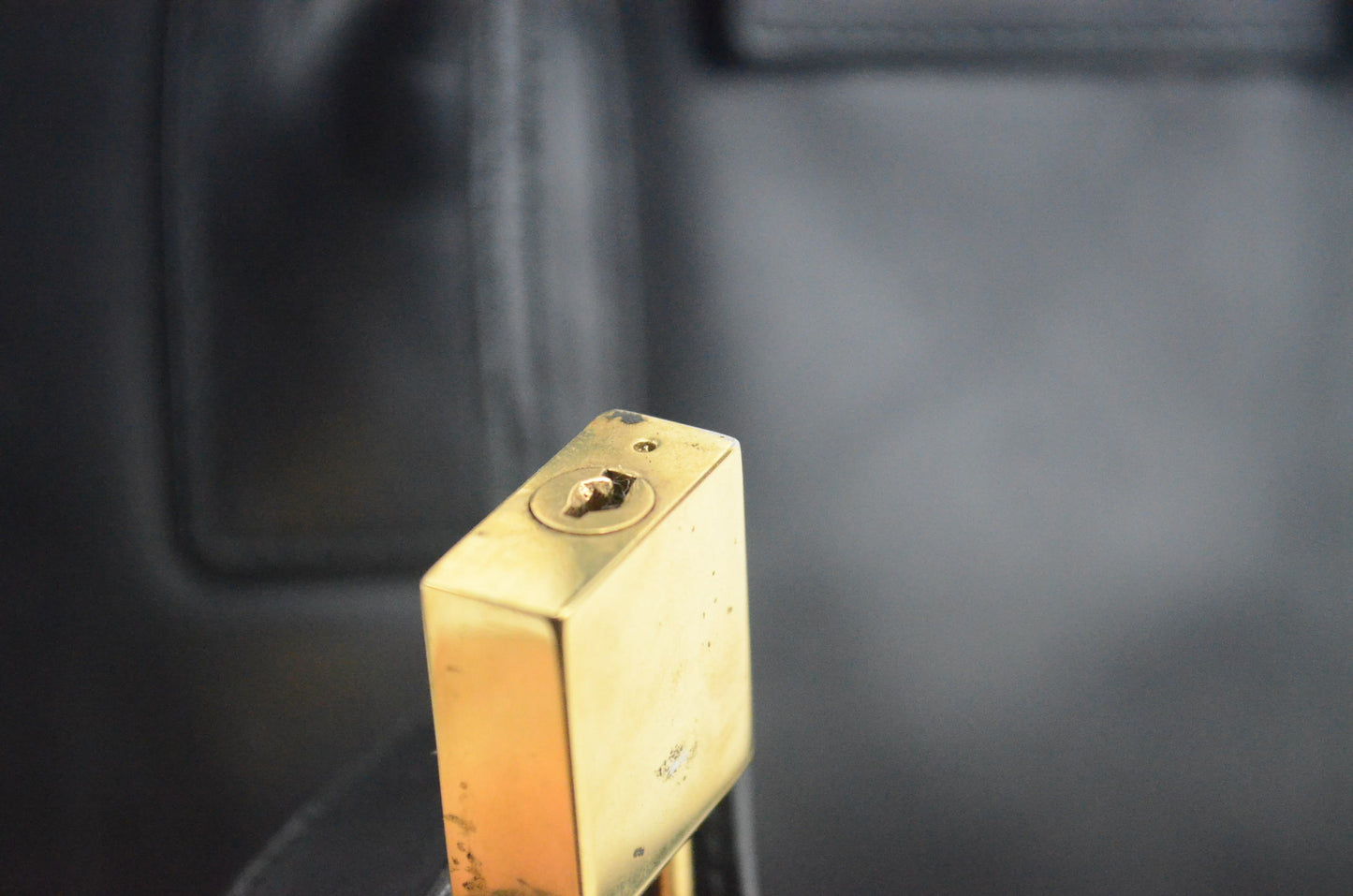 Yves Saint Laurent Sac de Jour