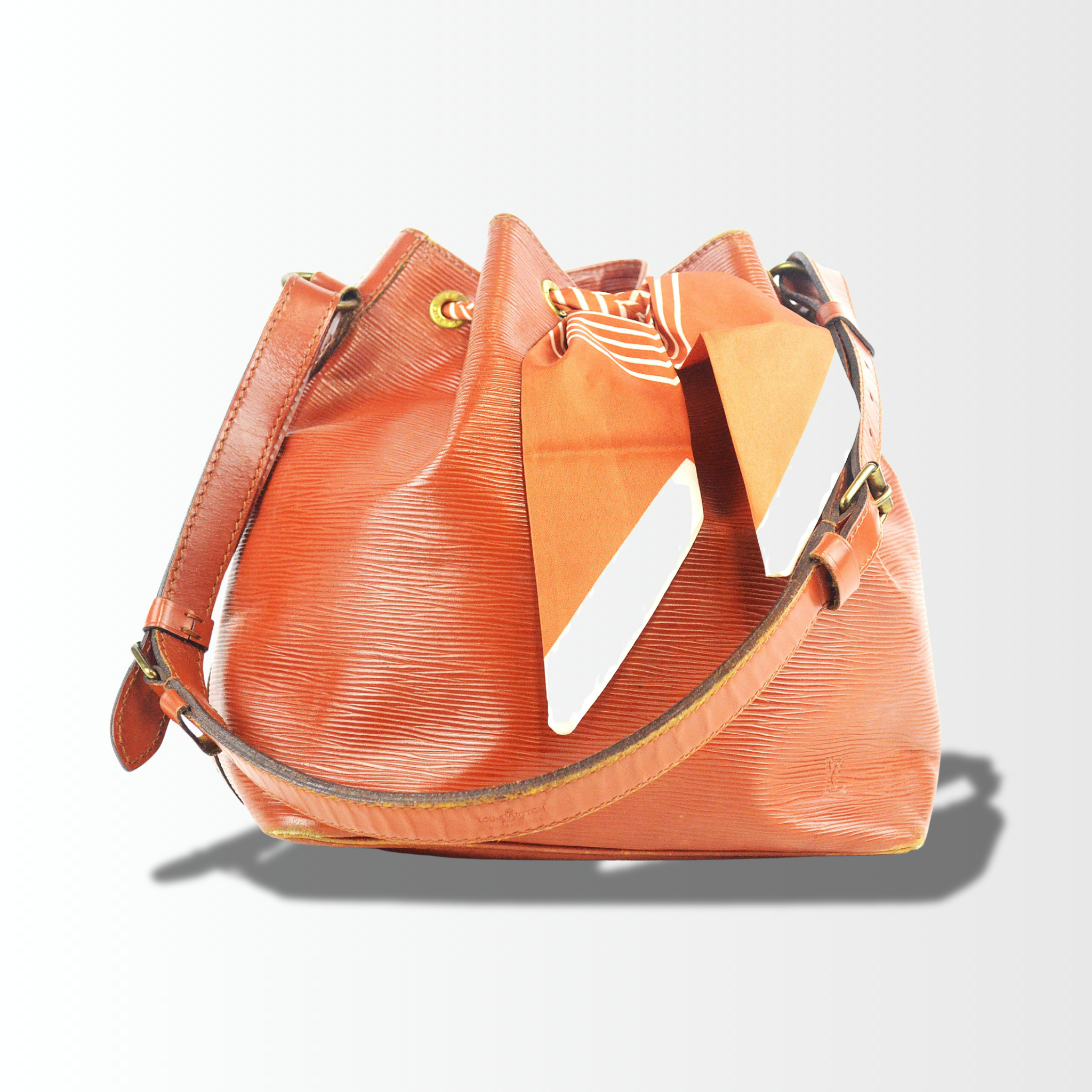Louis Vuitton Noe Epi Leder