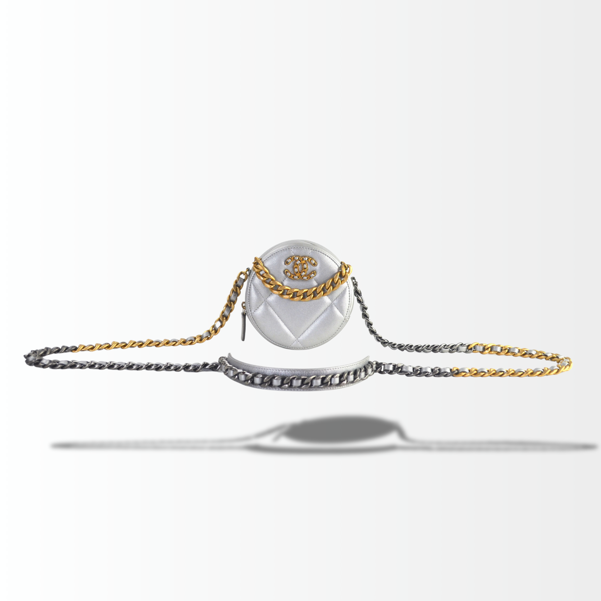 Chanel 19 Round Clutch with Chain Metallic Silber
