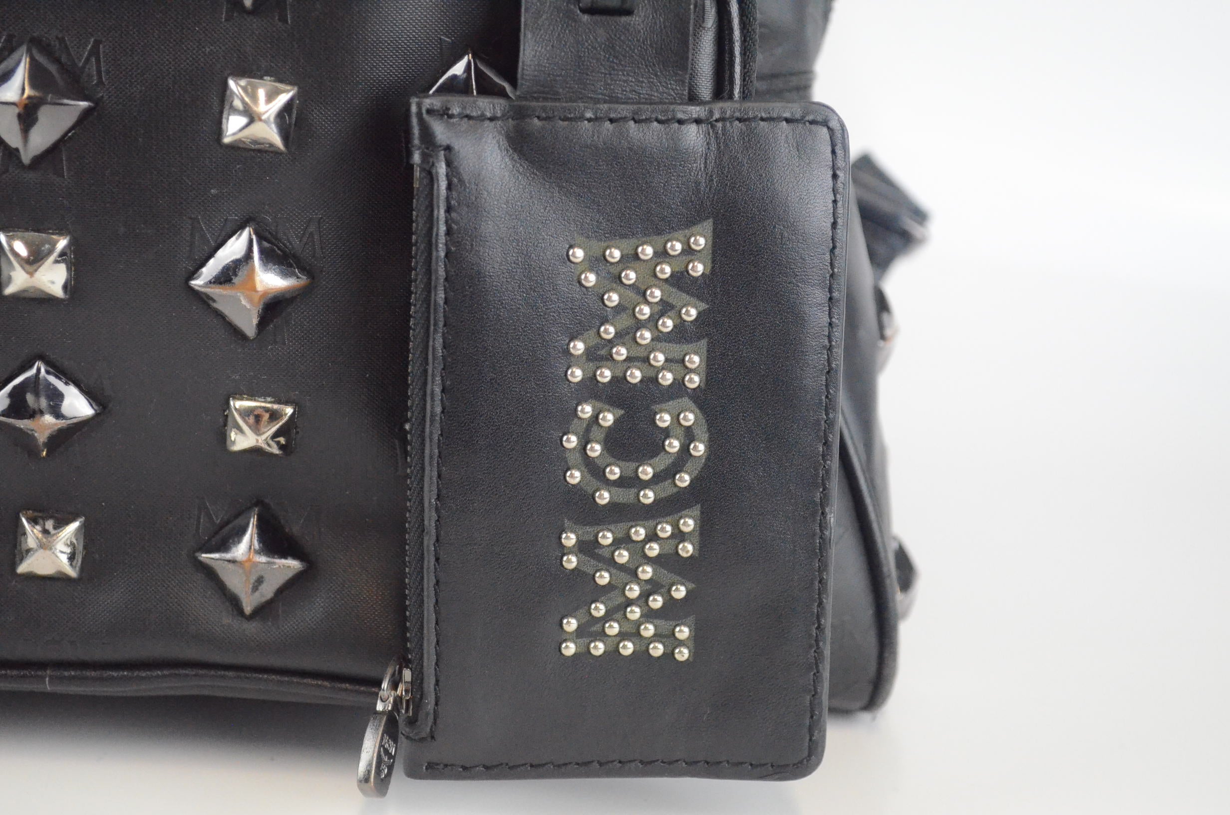 MCM Rucksack mit Pouch