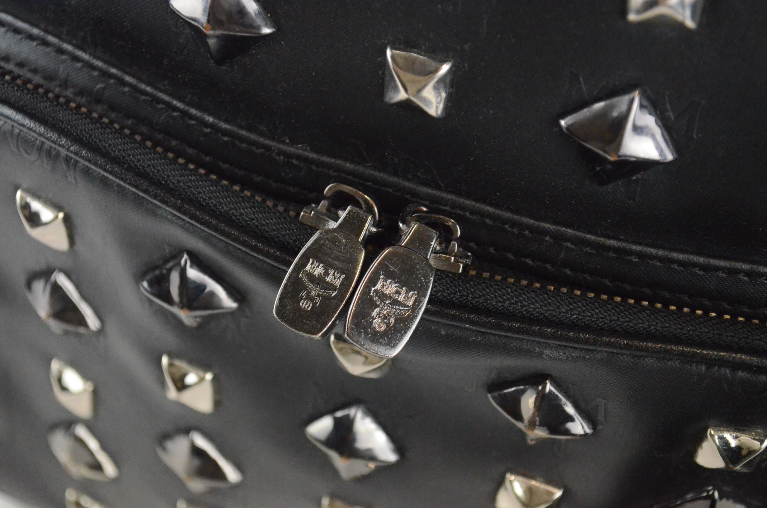 MCM Rucksack mit Pouch