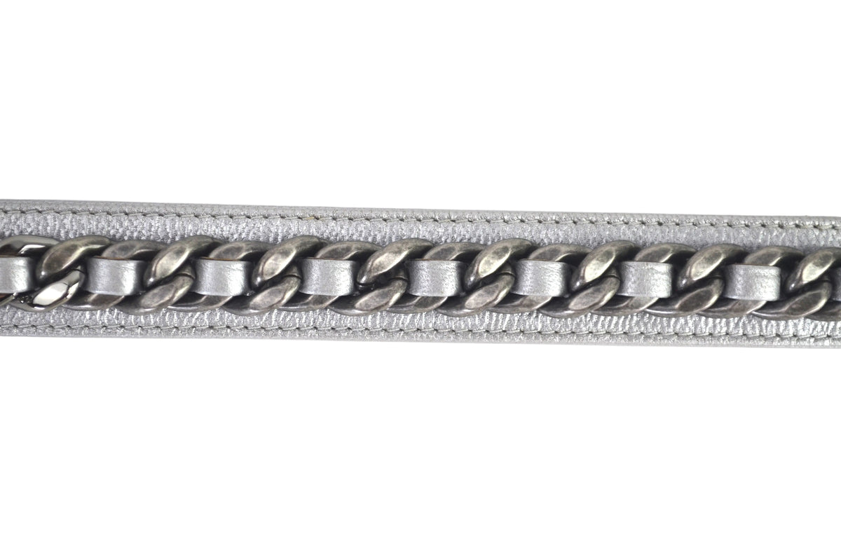 Chanel 19 Round Clutch with Chain Metallic Silber