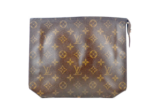 Louis Vuitton Pochette Toilette