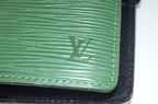 Louis Vuitton Agenda Epi Leder Grün