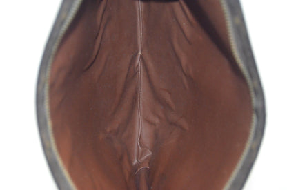 Louis Vuitton Pochette Toilette