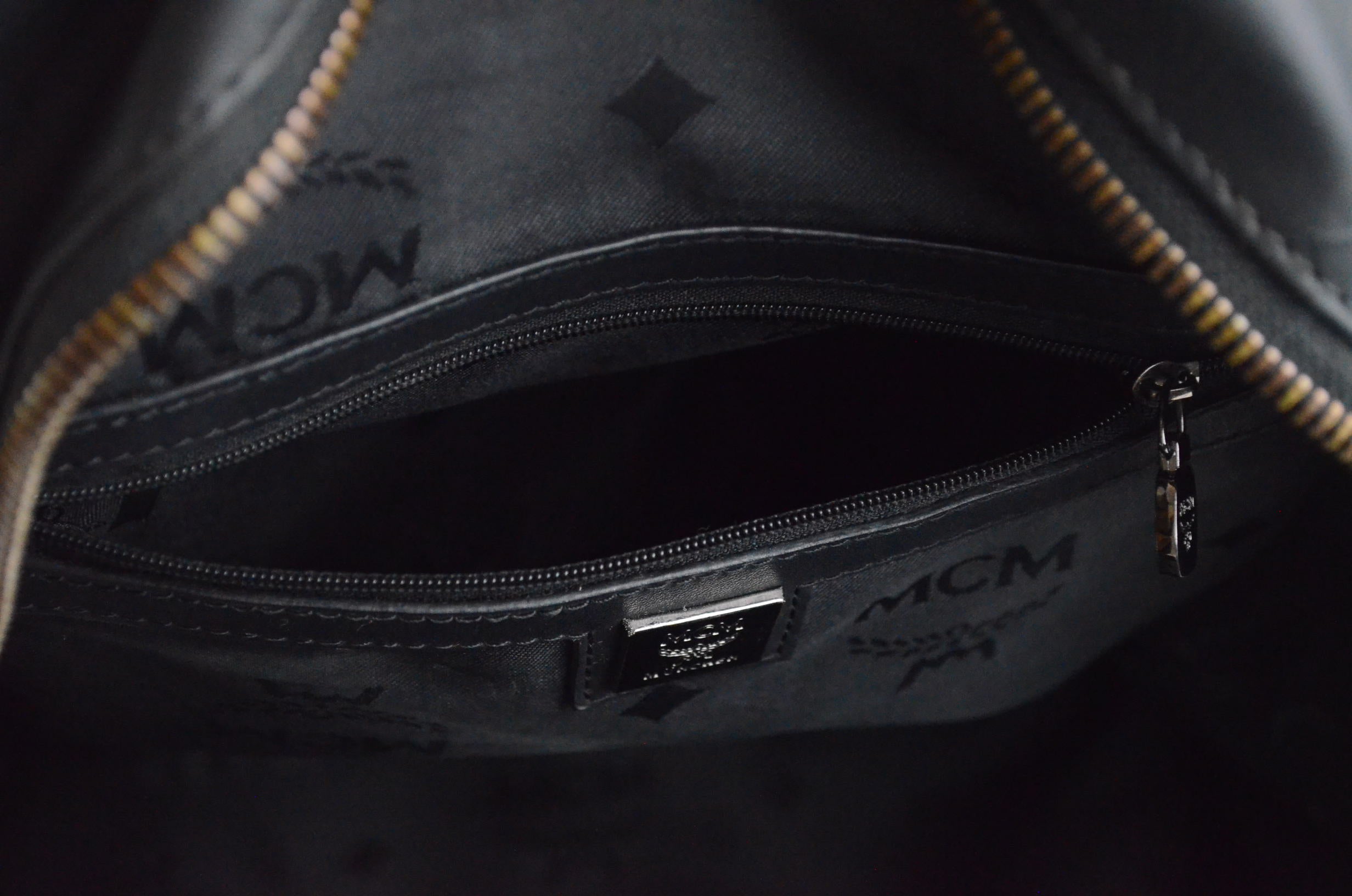 MCM Rucksack mit Pouch