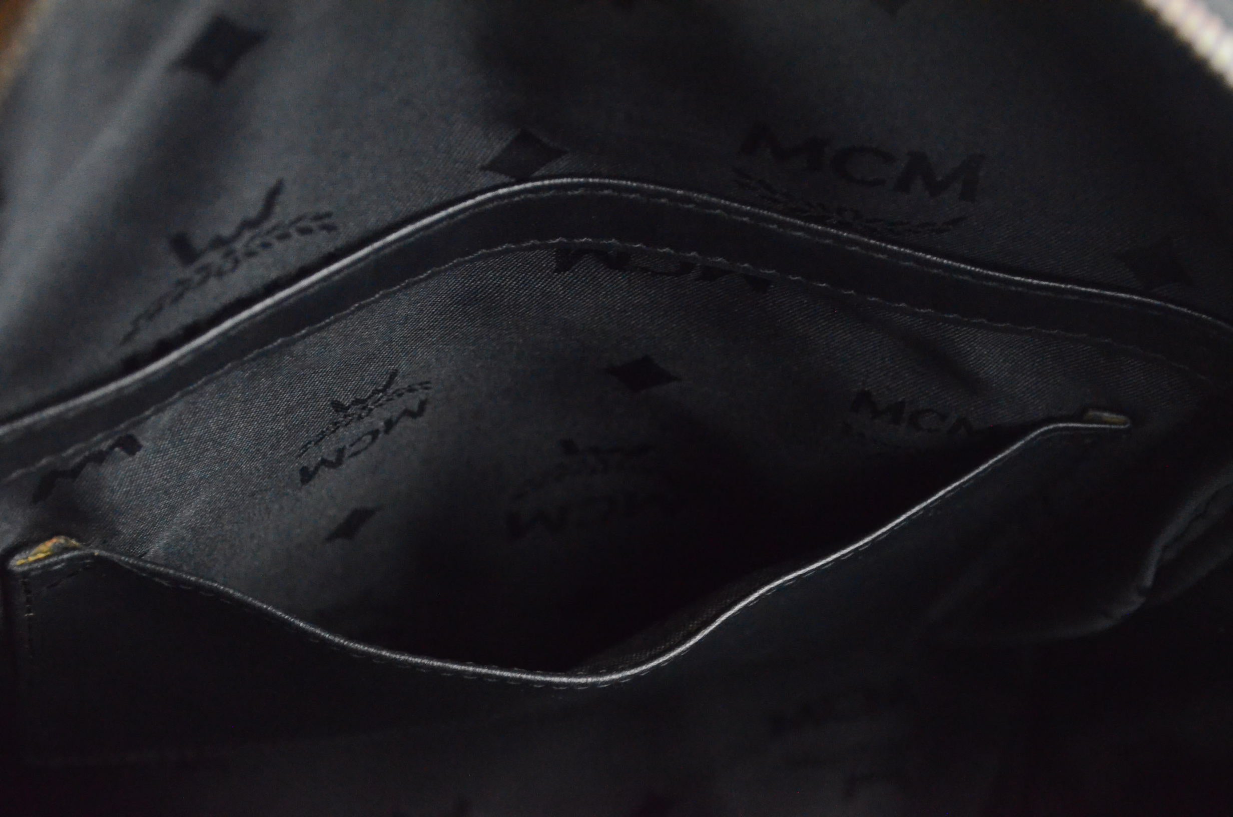 MCM Rucksack mit Pouch