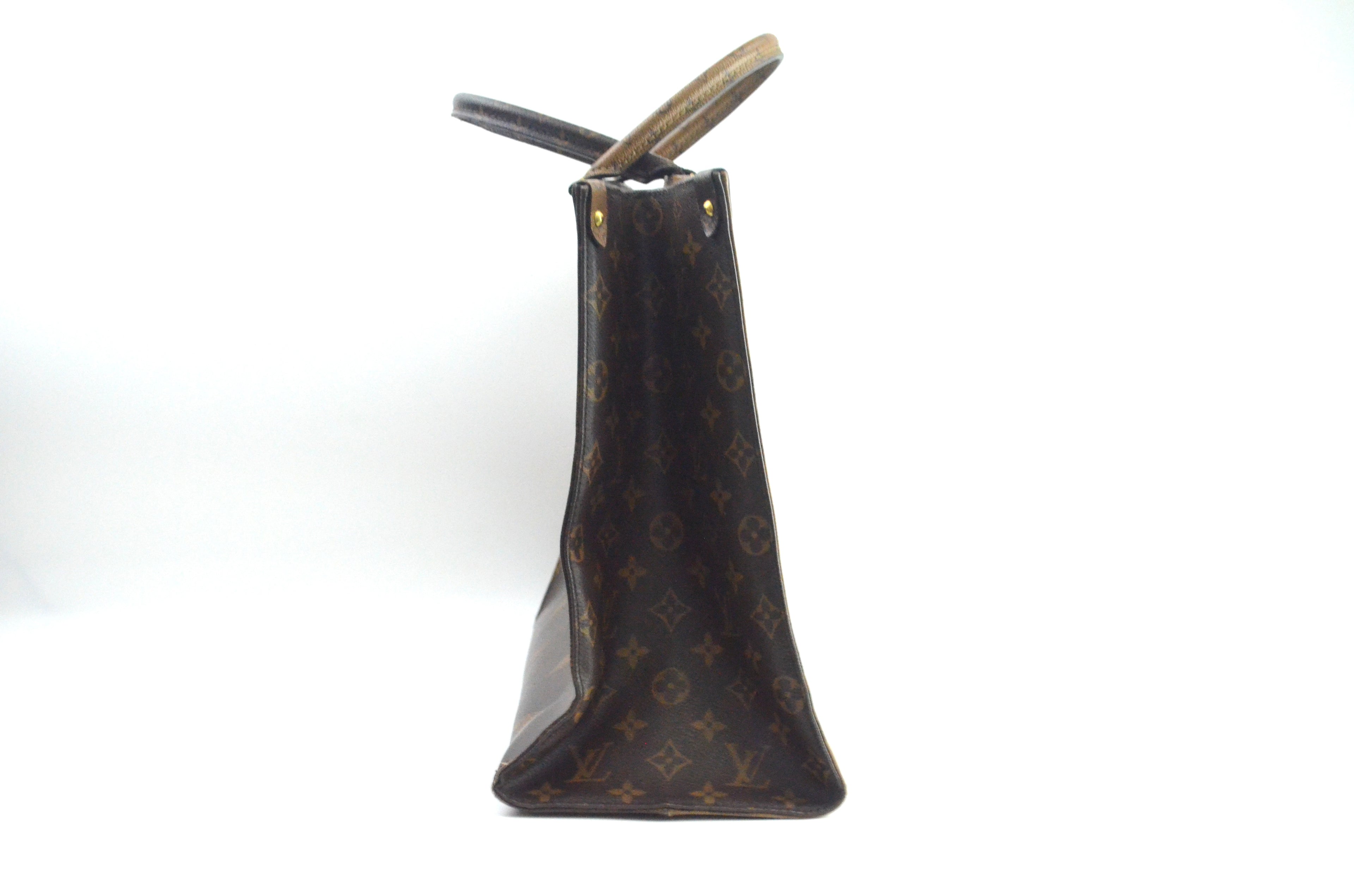 Louis Vuitton OnTheGo