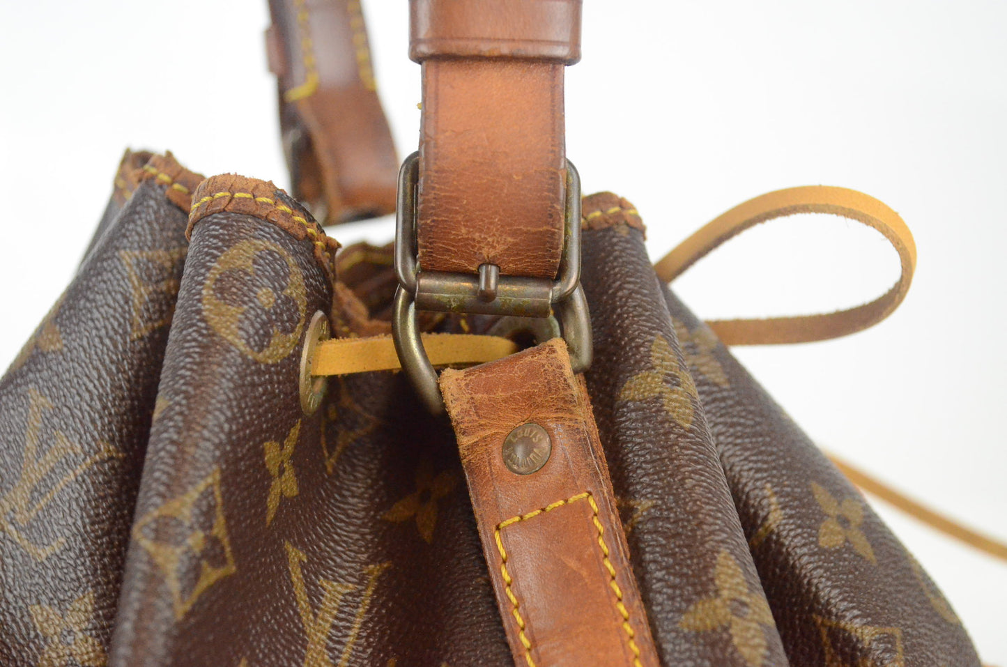 Louis Vuitton Sac Noé Grande Monogram Canvas