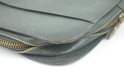 Louis Vuitton Clutch