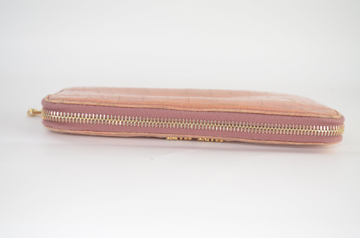 Miu Miu St. Cocco Lux Zip Around Wallet Lack-Kalbsleder in Antico