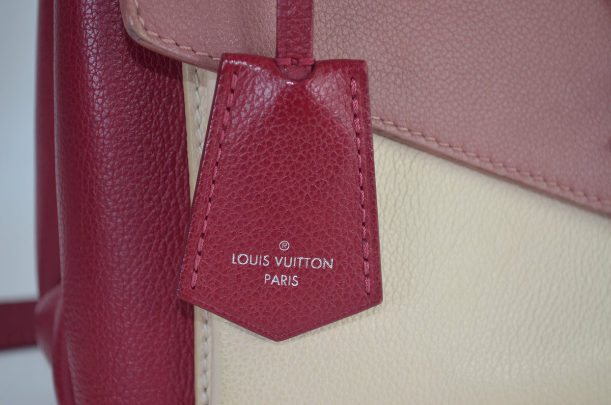 Louis Vuitton LockMe Leder Bordeaux Creme