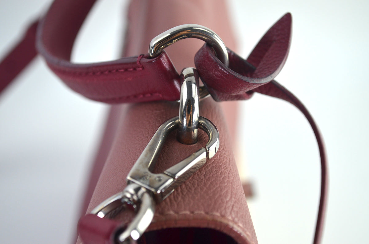 Louis Vuitton LockMe Leder Bordeaux Creme
