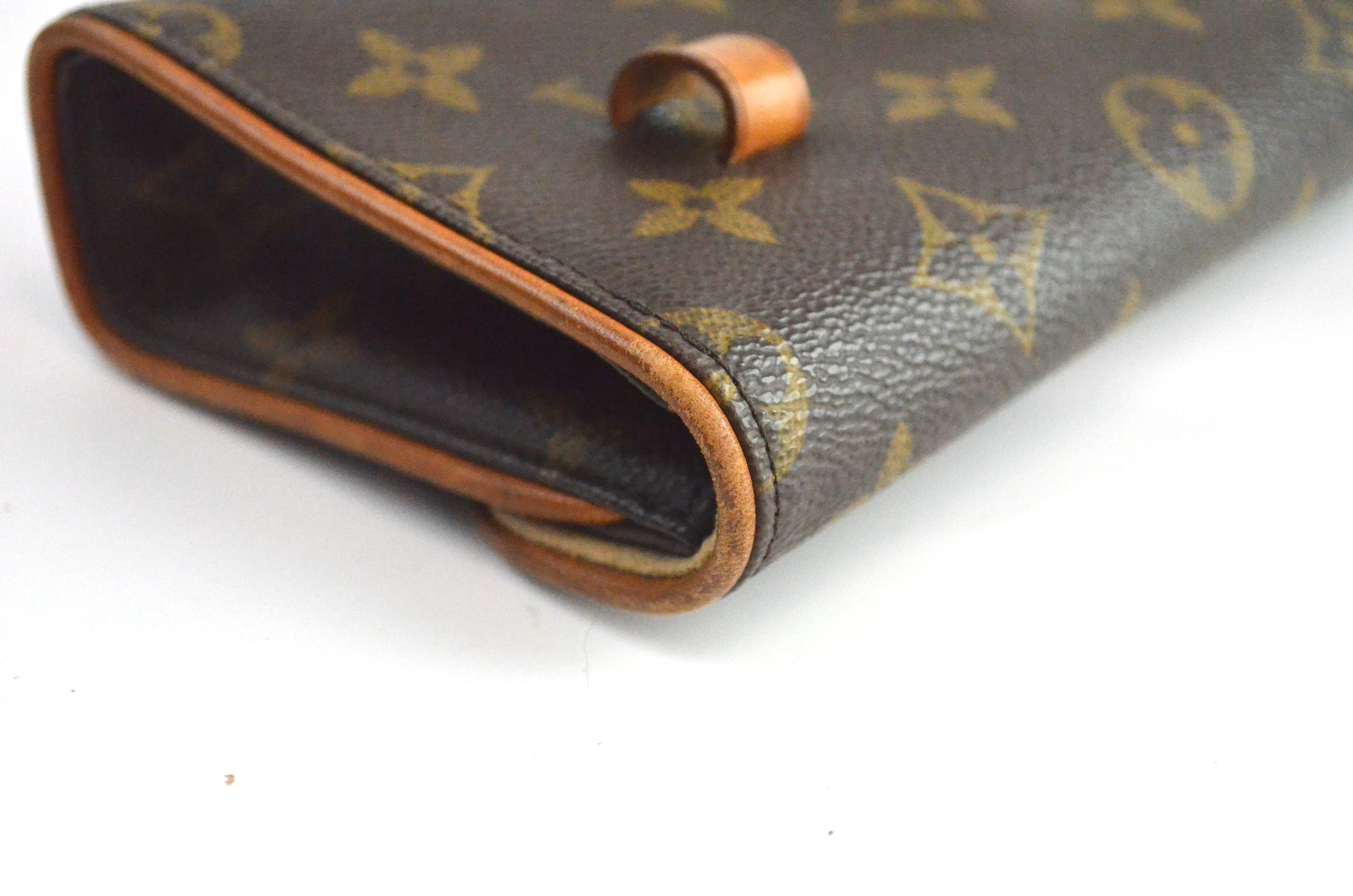 Louis Vuitton Pochette Florentine
