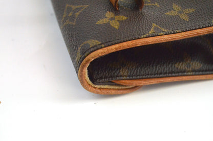 Louis Vuitton Pochette Florentine