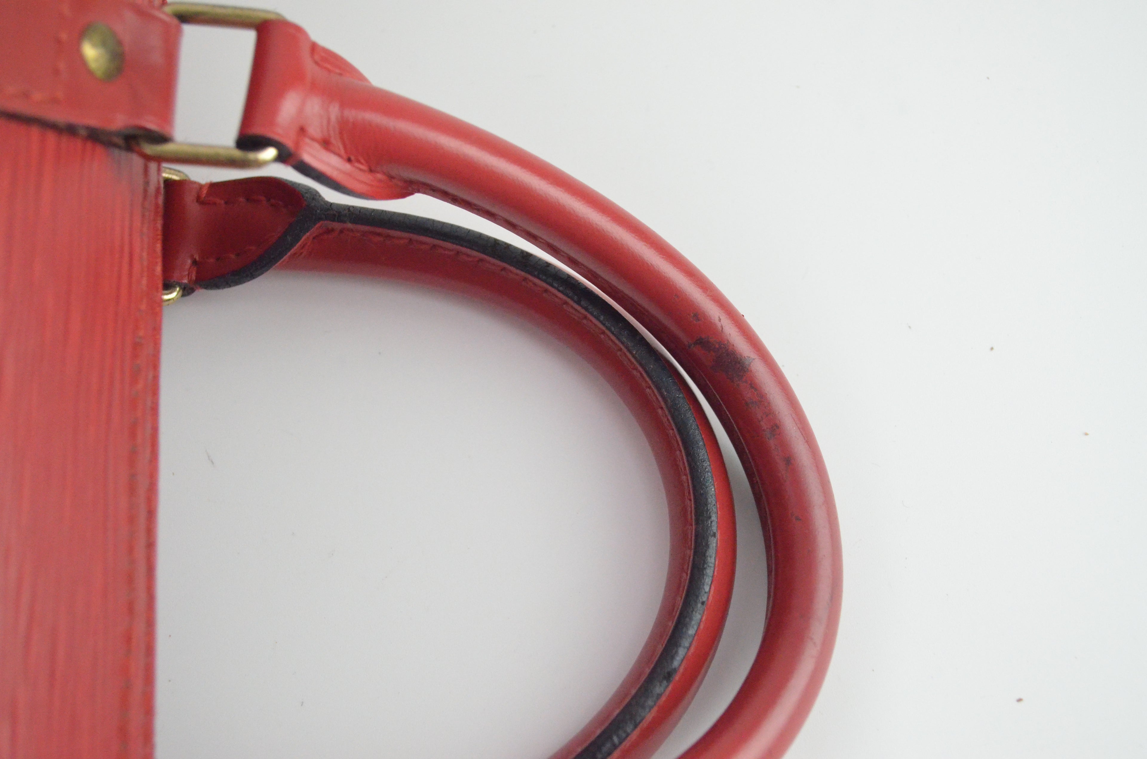 Louis Vuitton Speedy 30 Epi-Leder rot