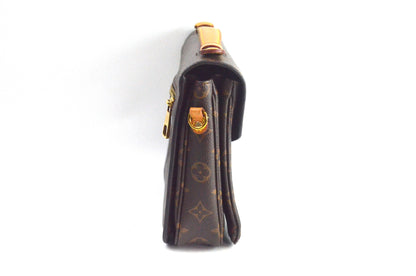 Louis Vuitton Pochette Metis