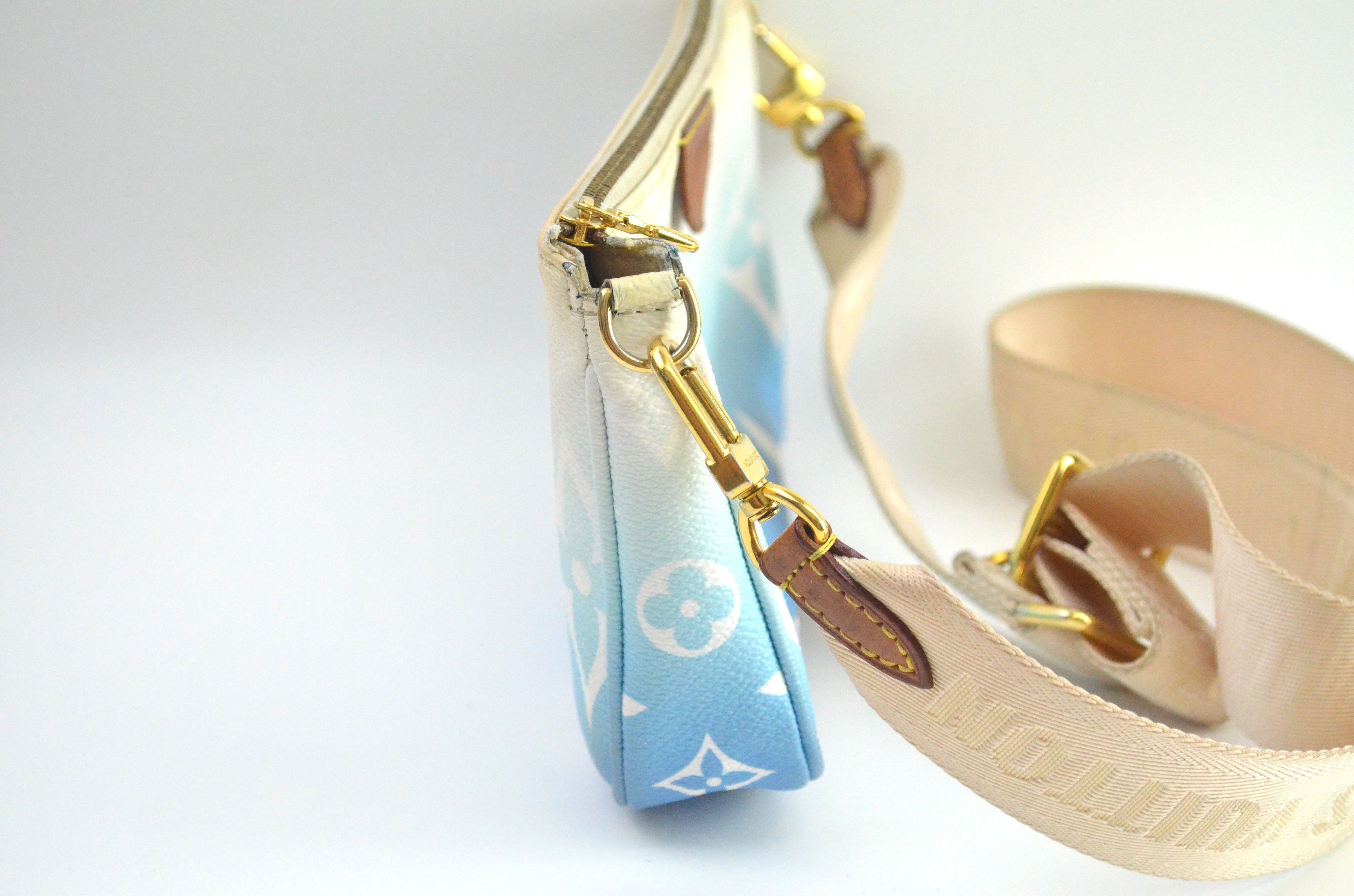 Louis Vuitton Multi Pochette Accessoires limitierted Edition „By the Pool“ Sommerkollektion 2021