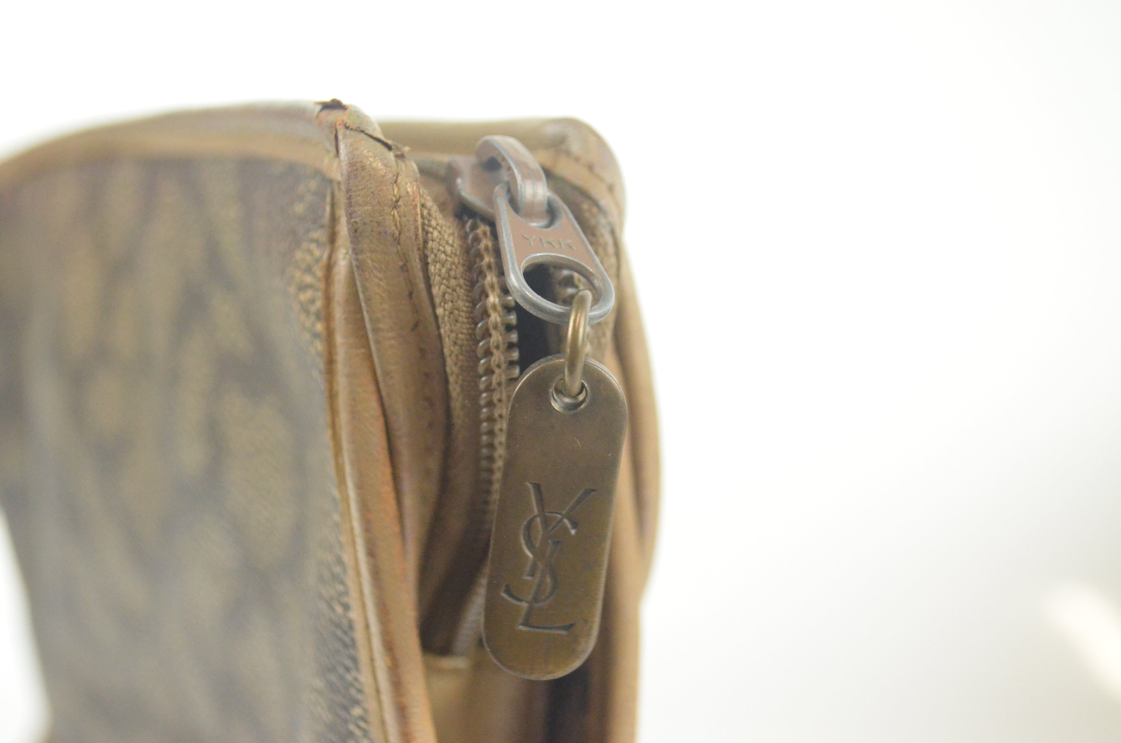 Yves Saint Laurent Clutch