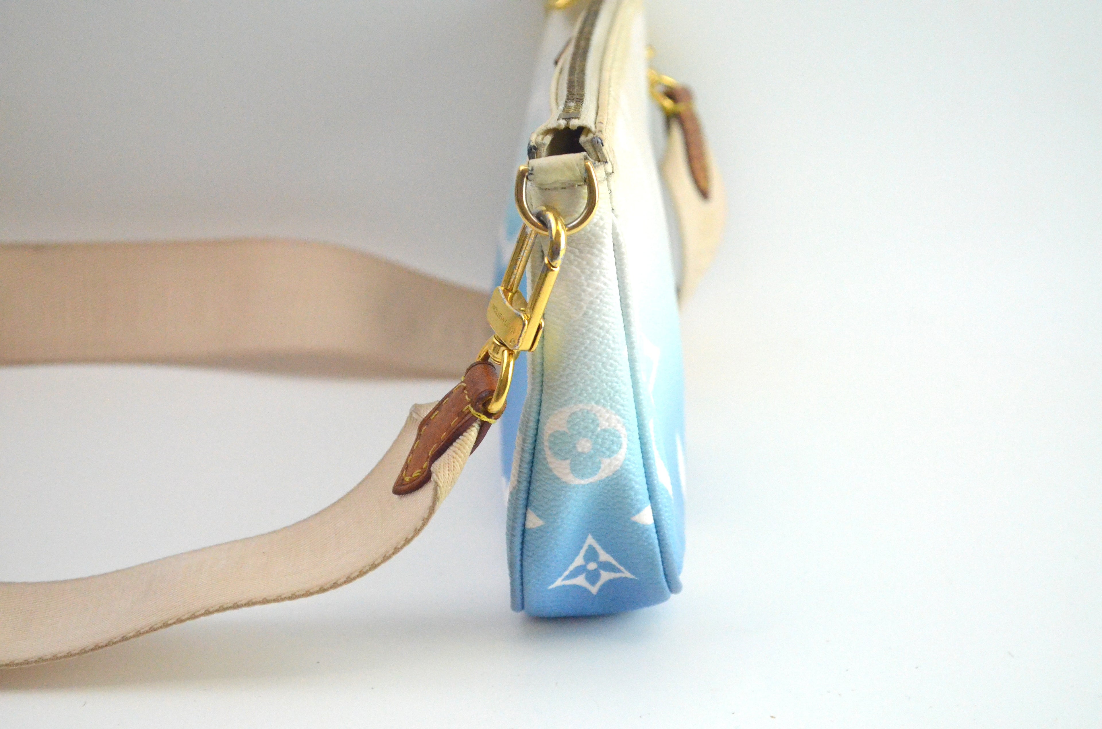 Louis Vuitton Multi Pochette Accessoires limitierted Edition „By the Pool“ Sommerkollektion 2021