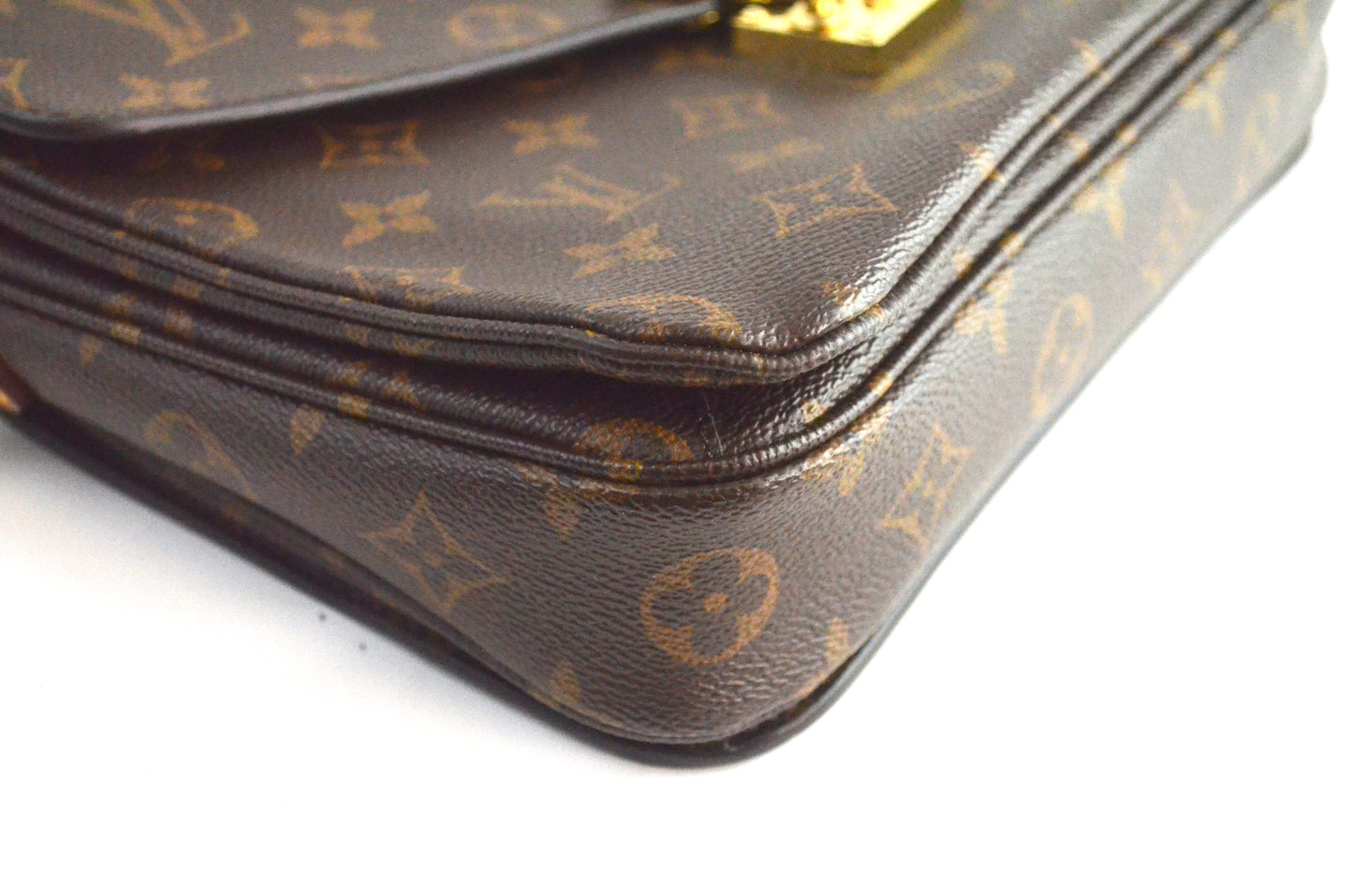 Louis Vuitton Pochette Metis