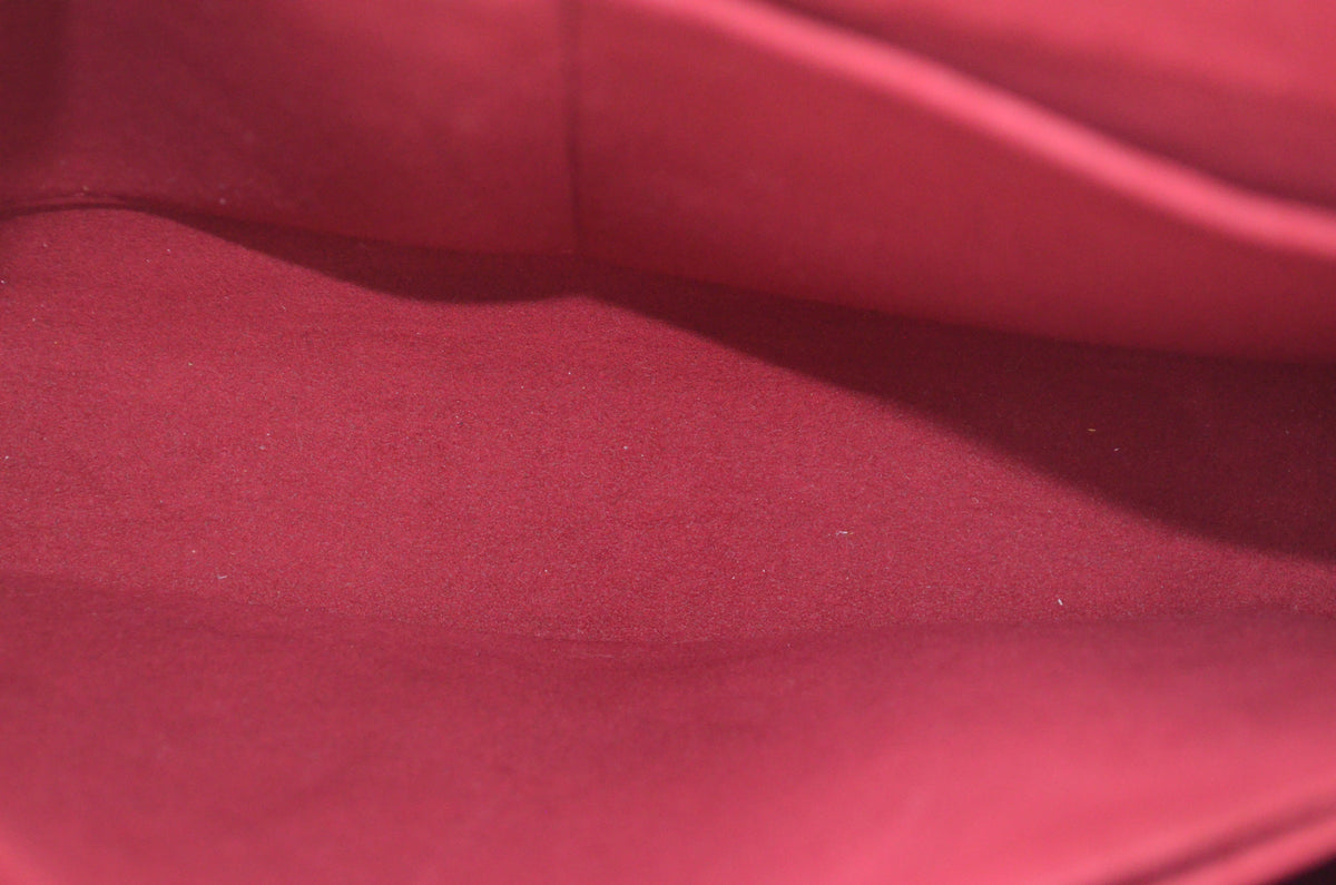 Louis Vuitton LockMe Leder Bordeaux Creme