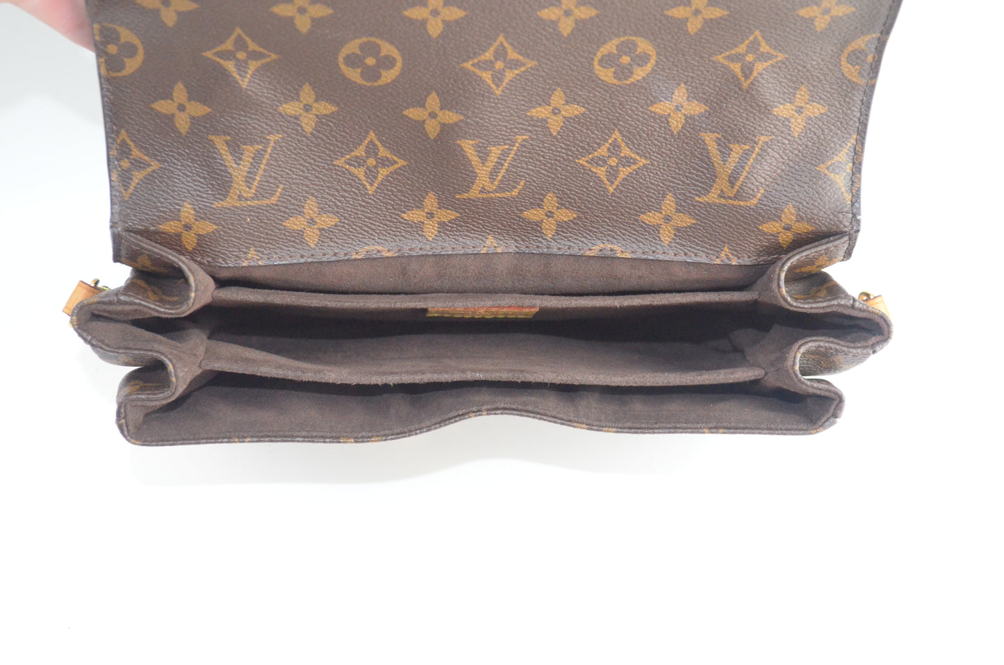 Louis Vuitton Pochette Metis