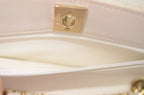 Chanel Schultertasche Weiß mit CC-Verschluss