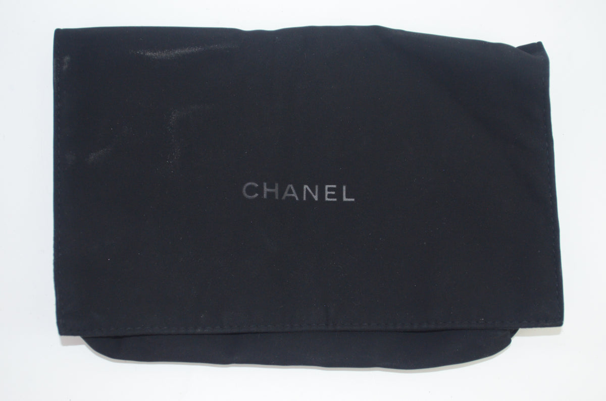 Chanel Schultertasche Weiß mit CC-Verschluss
