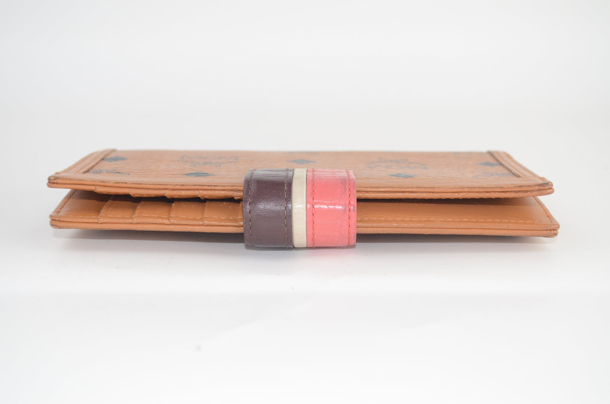 MCM Visetos Continental Wallet Cognac